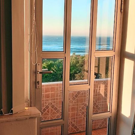 Breezy Seaview- On The Beach Amanzimtoti Buitenkant foto